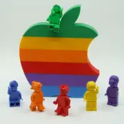 VINTAGE APPLE MACINTOSH LOGO DISPLAY/DECORATION/SIGN/PAPERWEIGHT, 6-COLOR PRINT
