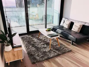 濱海港區的1臥室公寓 - 65平方公尺/1間專用衛浴Lovely Apartment Docklands Harbour @Free Parking