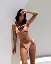 [Kaiami] Kaiami Women's Fran Ring Triangle Bikini Top in Peach Fuzz Pink Size 12 12 Peach Fuzz Pink