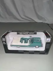 New Ray 1955 Pontiac Starchief Green & White Convertible 1:43 Scale Diecast