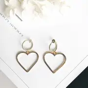 Heart-Shape Hook Earrings Clip On Earring - Metal Heart - Gold - One Size
