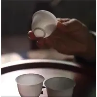 在飛比找ETMall東森購物網優惠-單叢茶專用杯 潮州骨瓷杯 超薄30ml 叮當杯 工夫茶杯 鳳