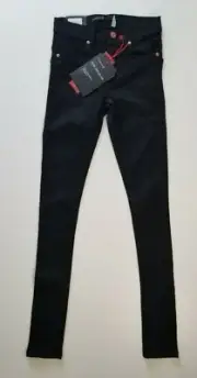 Cotton On Nineteen 91 Women's Jet Black Skinny Spray On Jeans Size 26 NWT $49.95