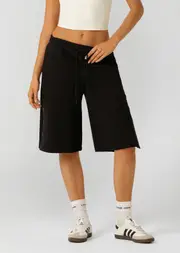 [Lorna Jane] Snap To It 3/4 Shorts in Black, Cotton, Size - XL XL Black