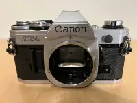 在飛比找Yahoo!奇摩拍賣優惠-Canon AE-1 古董 底片相機