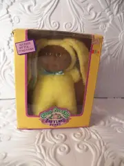 New Vintage Cabbage Patch Kid Babyland Bunny In Box.