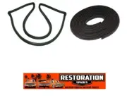 CHRYSLER VH VJ COUPE HARDTOP FRONT WINDSCREEN SEAL WITH BLACK LOCKSTRIP read (for: Chrysler)