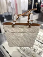 MICHAEL KORS BEDFORD MEDIUM ZIP POCKET TOTE SHOULDER BAG HANDBAG PURSE VANILLA