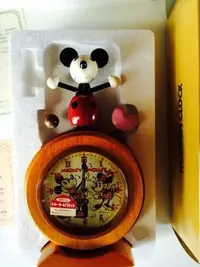 在飛比找Yahoo!奇摩拍賣優惠-絕版收藏 RHYTHM原木 100周年 米奇 米老鼠 Mic