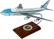 USAF Air Force One Boeing VC-25A 747-200 Desk Display Model 1/144 SC Airplane