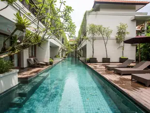 水明漾礁湖全套房飯店Seminyak Lagoon All Suites Hotel