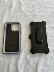 IPhone 12 Pro Max And 13 Pro Max Cases Lot Of 2 Otterbox Defender Pro/JeTech