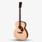 Eastman E1-OM Ochestra Solid Sitka Spruce Top & Solid Sapele Back/Sides, Natural
