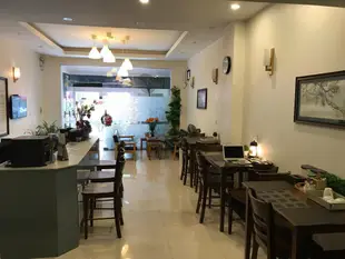 羅薩娜傳奇飯店Rosana Legend Hotel