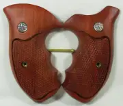 New, wood checkered grips For Smith&Wesson Revolvers, N Frame Round Butt