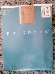Vintage Sheer Partners Mervyn’s Pantyhose Sandalfoot New Package Beige Size B