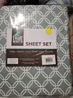 Soft & Cozy Blue & White Geometric Design Cotton Flannel Printed Sheet Set