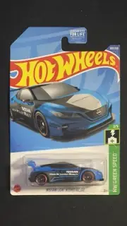 Hot Wheels Nissan Leaf Nismo RC_02 *Blue* 100/250 HW Green Speed 2/5