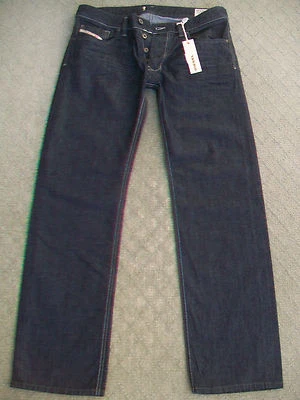 MENS DIESEL 'LARKEE' JEANS 0088Z - BNWT - SIZE 28 29 30 31