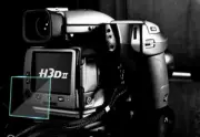 Crystal Clear Screen Protector for Hasselblad H3dII-31 Digital Camera