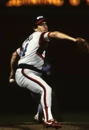 Floyd Bannister Chicago White Sox pitches to the Baltimore Orioles- Old Photo 1