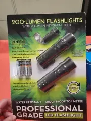 200 Lumen Professional Grade LED Flashlight with 6 Lumen Keychain Light