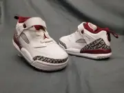 Jordan Toddlers Spizike Low (TD) Sneakers Slip On White Red Size 6 NEW IN BOX