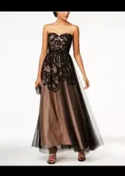 New Women's Betsy Adams Black Strapless Gown Dress size 4 R$250