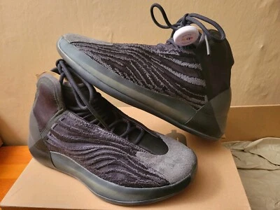 Yeezy QNTM Onyx GX1317