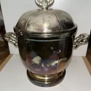 Vintage Oneida Silver Plated Ice Bucket With Lid And Insert Made In India In Box