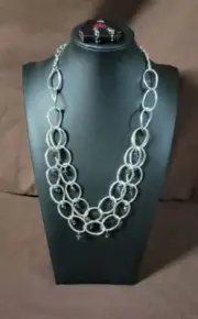 Paparazzi Yacht Tour Purple Necklace And Earrings