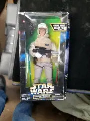 1997 Kenner Star Wars Luke Skywalker in Hoth Gear w/ Firing Rebel Blaster NIB