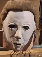 Rubie's Michael Myers Mask Halloween H1 1978 New with Tags