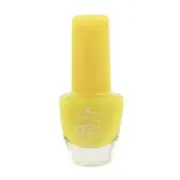 Italia Deluxe - Gel Effect Nail Polish - Mellow Yellow