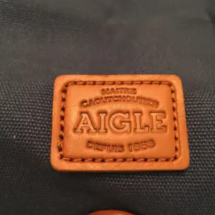 全新未使用法國AIGLE兩用相機包側背包真皮高質感