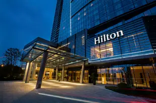 武漢世茂希爾頓酒店Hilton Wuhan Riverside