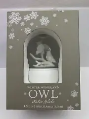 Winter Woodland OWL Water Globe 4.5x 6.6in World Market -c