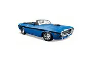 Maisto 1970 Dodge Challenger R T Convertible Diecast Model 1:24 Purple 3+