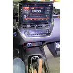 TOYOTA  ALTIS CROSS 車美仕藍光雙孔USB圓形款(挖洞款28)2.1A充電孔座圓形