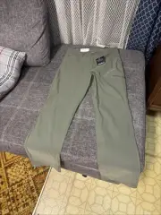 Eddie Bauer Women's Rainier Pants Slightly Curvy Straight Sprig Size 6 NWT