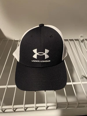 Under Armour Boy's Blitzing Trucker Hat - Black / White - New SnapBack