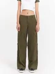 Recreation Zip Off Cargo Pants in Jungle Green AU 12