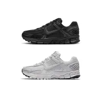 在飛比找Yahoo奇摩購物中心優惠-Nike Zoom Vomero 5 男鞋 白灰色 /黑魂 