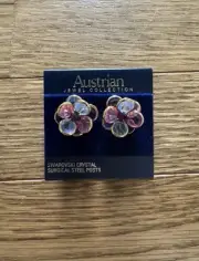 Austrian Jewel Swarovski Crystal Flower Petal Cluster Gold-tone Earrings Vintage