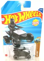 2025 HOT WHEELS HW DIRT 4/10 SILVER TESLA CYBERQUAD HW #82/250