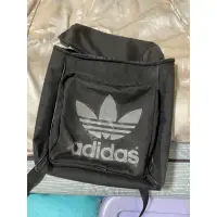 在飛比找蝦皮購物優惠-Buy金女 二手 愛迪達 adidas 後背包