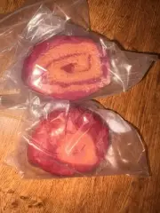 LUSH COSMETICS BUBBLE BAR CINNAMON ROLL Xmas x 2