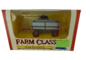 Ertl NIB Vintage Farm Classics Case IH Flare Box Wagon Implement 1/43 Diecast