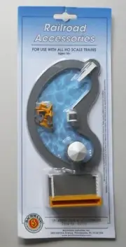 Bachmann ~ HO Scale ~ New 2023 ~ Swimming Pool And Accessories ~ 42215