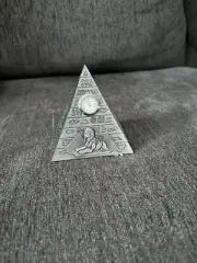 Ancient Egyptian Pharaohs Metal Pyramid 4.5in *4in Collectible Antique Gift